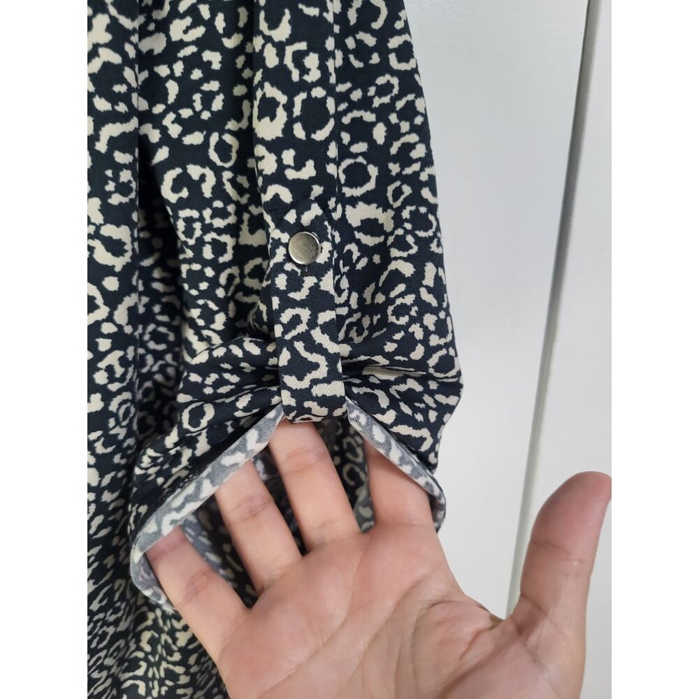 AVA & GRACE Women's Large Petite Tie Front Blouse Animal Print Roll Tab Sleeve - Picture 3 of 9